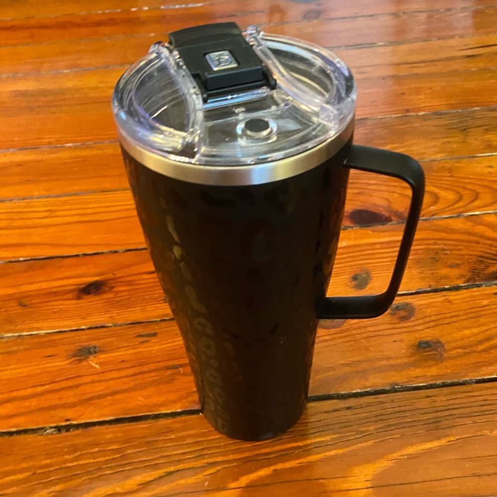 BrüMate Black Leopard Toddy 32oz 100% Leak Proof Insulated Tumbler Screw Lid - Picture 6 of 9
